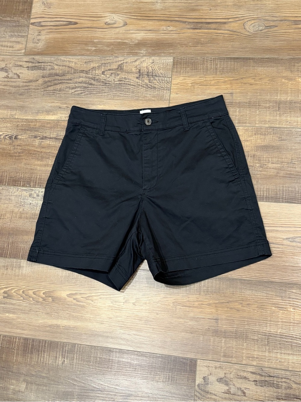 GAP Black High-Waist Casual Shorts